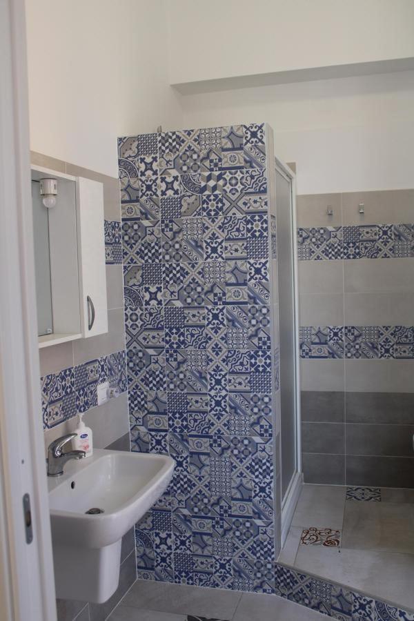 La Stanza Vicino Al Mare , Una Camera Da Letto E Bagno Con Balcone Vista Mare Apartman Balestrate Kültér fotó