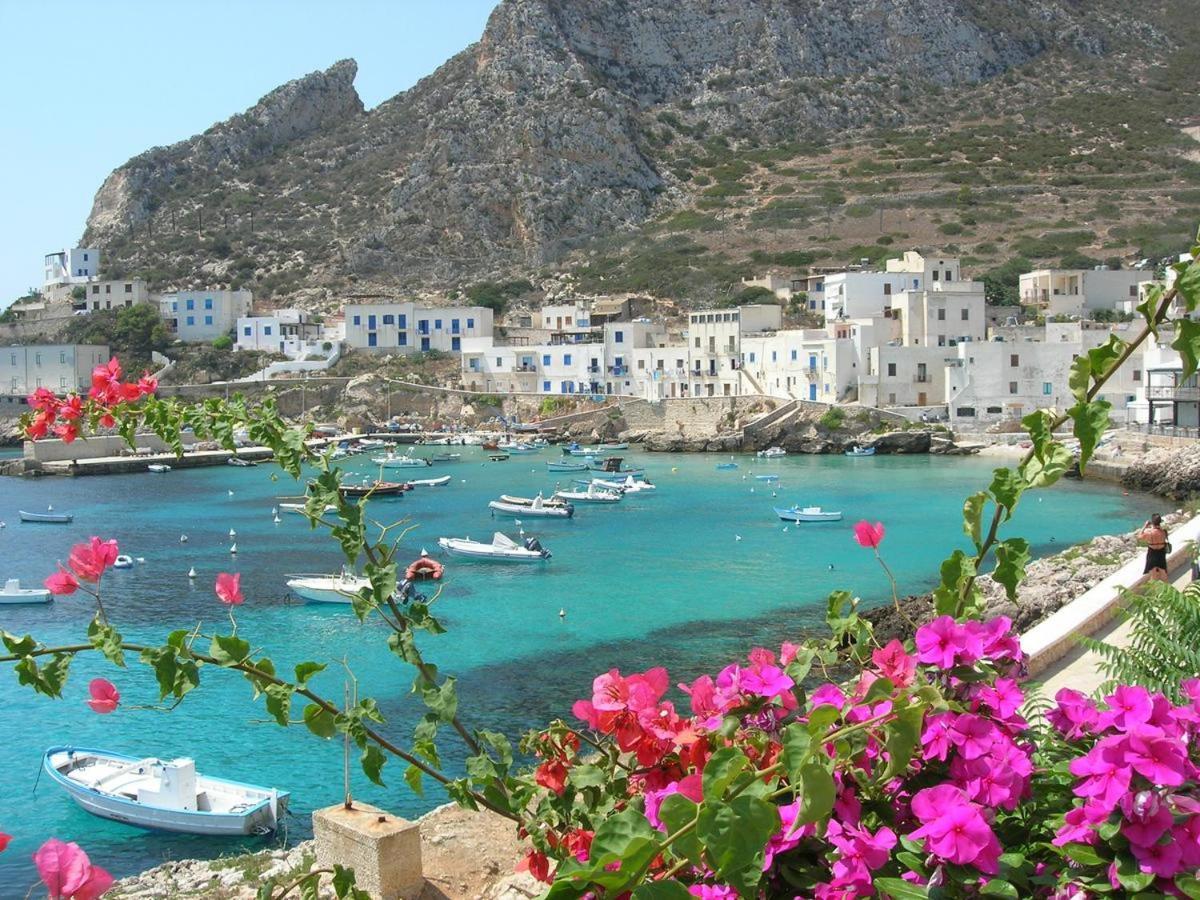 La Stanza Vicino Al Mare , Una Camera Da Letto E Bagno Con Balcone Vista Mare Apartman Balestrate Kültér fotó